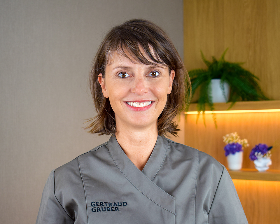 Eine von 1200 Gertraud Gruber Fachkosmetikerinnen