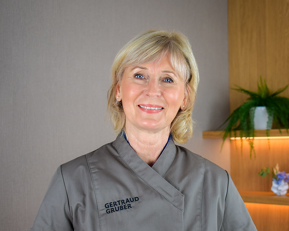 Eine von 1200 Gertraud Gruber Fachkosmetikerinnen